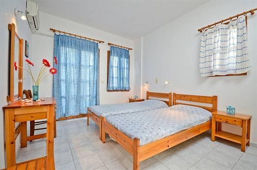 Galazia Studios Naxos City Экстерьер фото